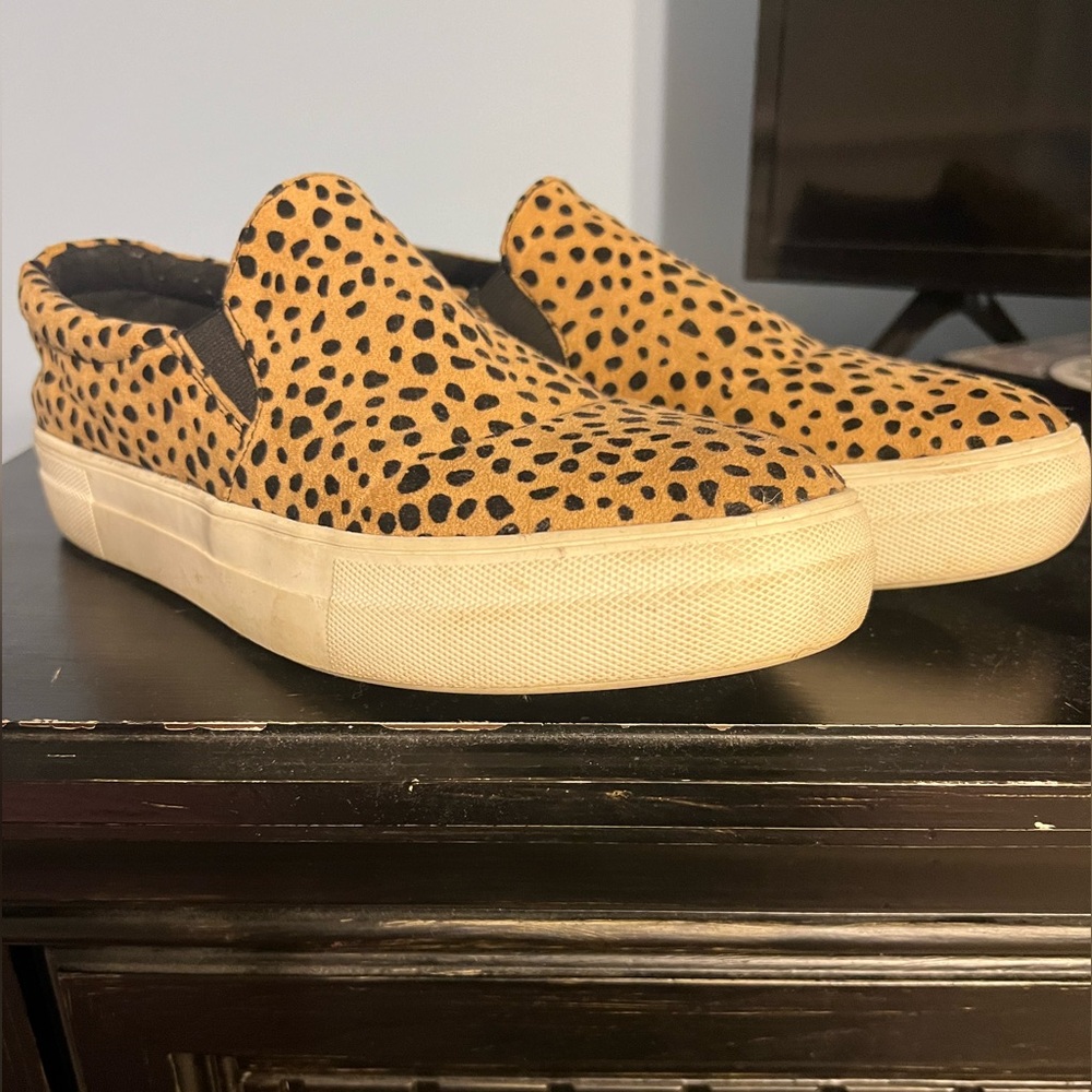 Soda slip on shoes